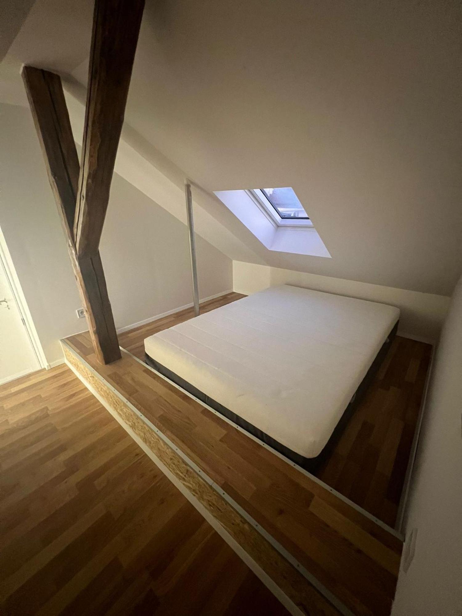 Zizkov Tower Suites Prague Exterior photo