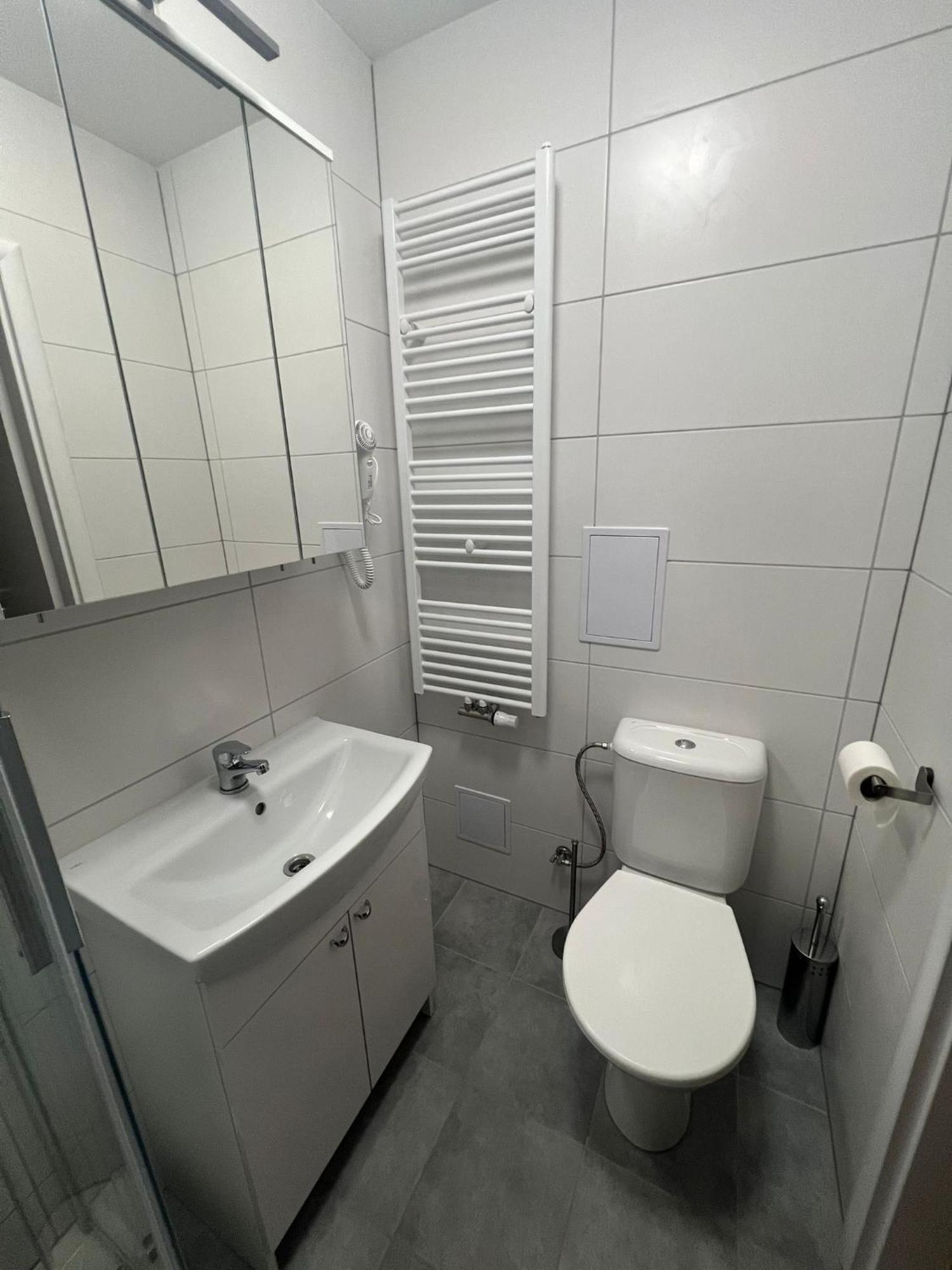 Zizkov Tower Suites Prague Exterior photo