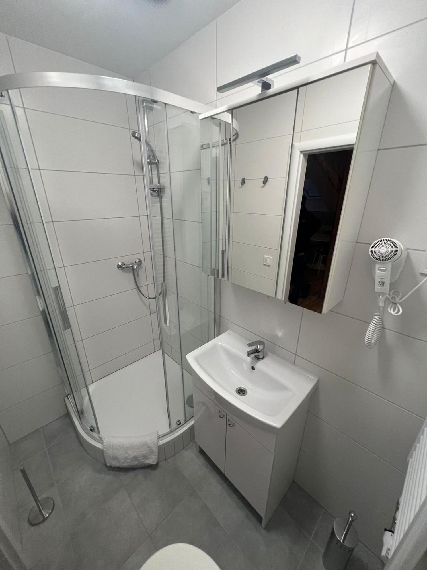 Zizkov Tower Suites Prague Exterior photo